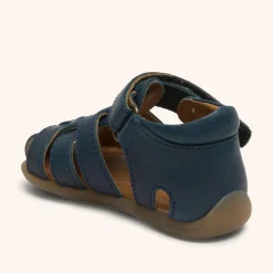 aura navy