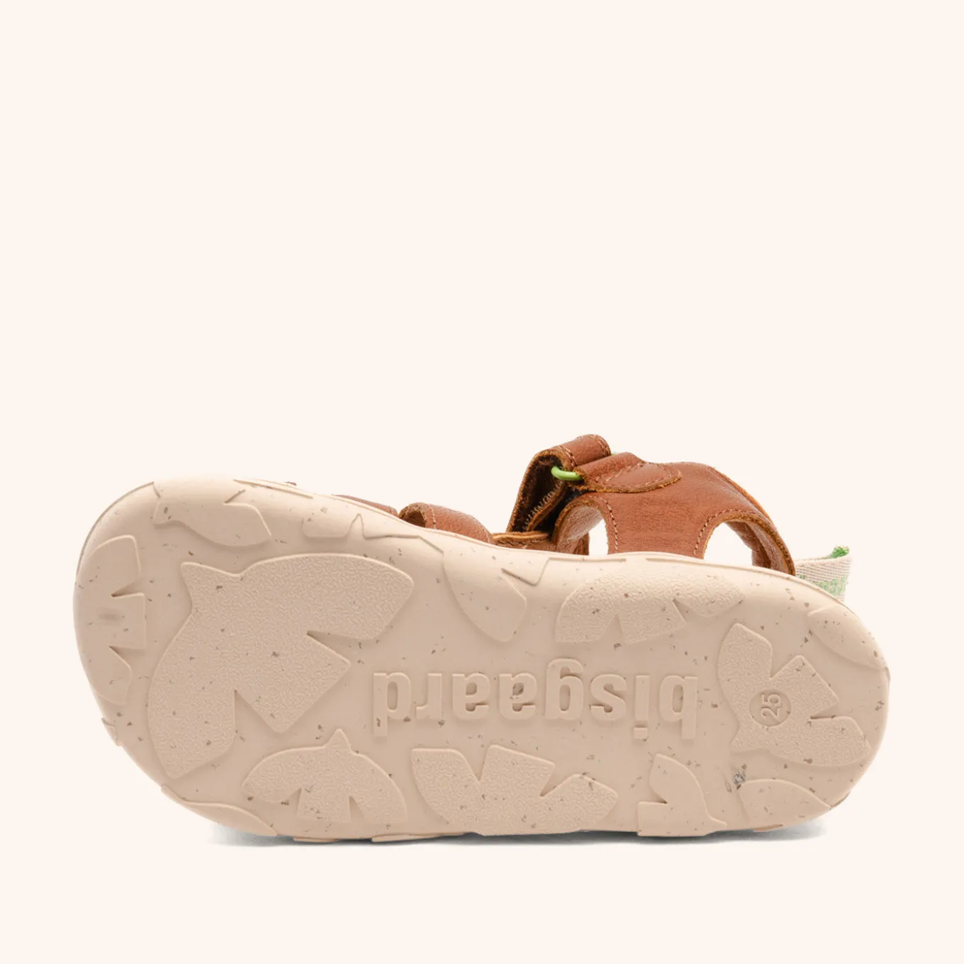 barefoot atlas cognac