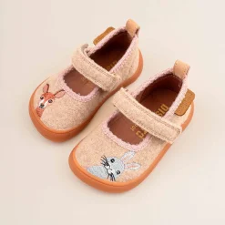 barefoot ballet beige