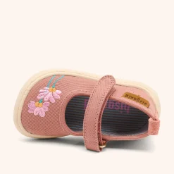 barefoot ballet lily