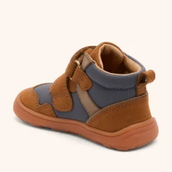 barefoot becky cognac