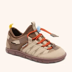 barefoot ivy brown
