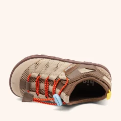 barefoot ivy brown