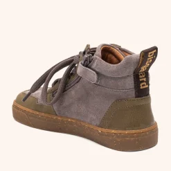 barefoot lisva grey