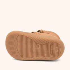 barefoot philine lamb camel