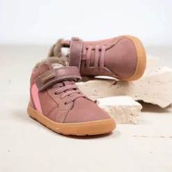barefoot rafael lamb heather