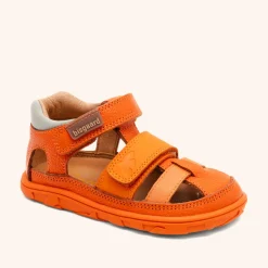barefoot vic orange