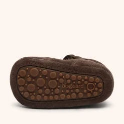 bloom dark brown
