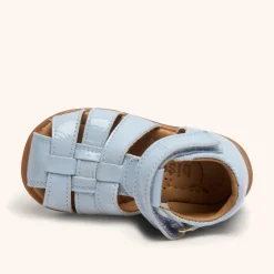 carly light blue