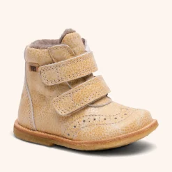 ellie v tex yellow fantasy