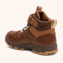 halle tex brown