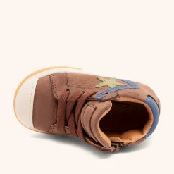 holger dark brown