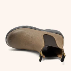 kim khaki