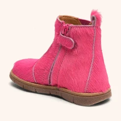 maggie flamingo fur
