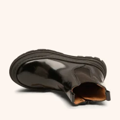 mia black polido