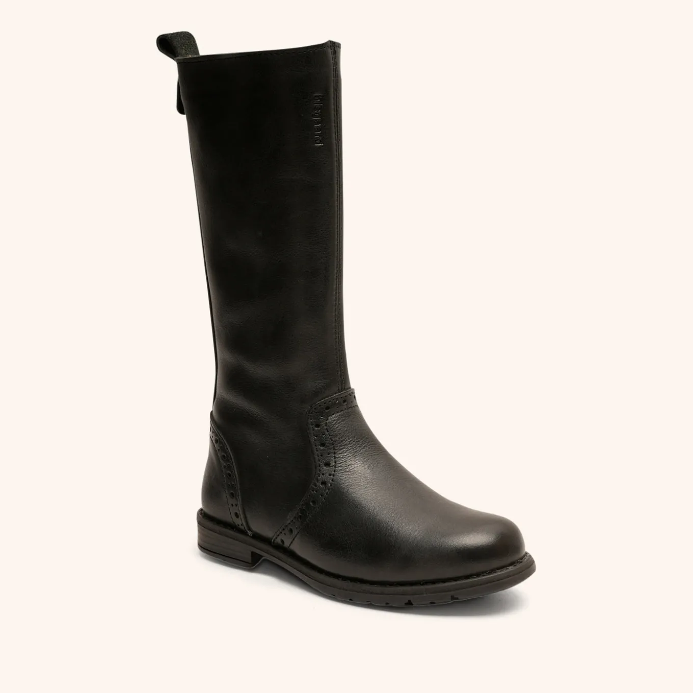 myra lamb black