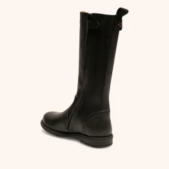myra lamb black