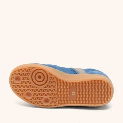 penny blue